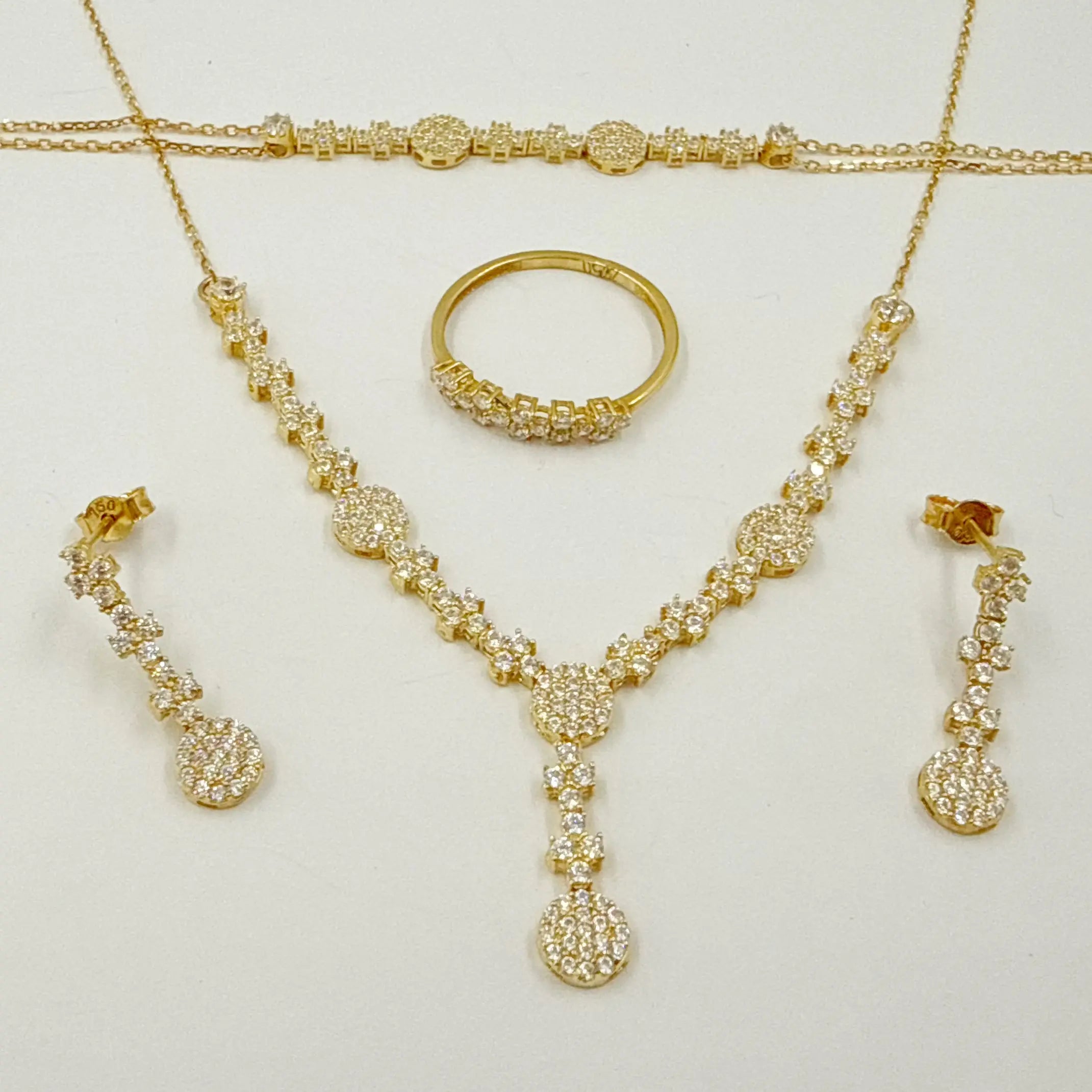 Parure de fiançailles en or jaune – Collier, boucles d'oreilles, bague et gourmette [B.FETHI™]
